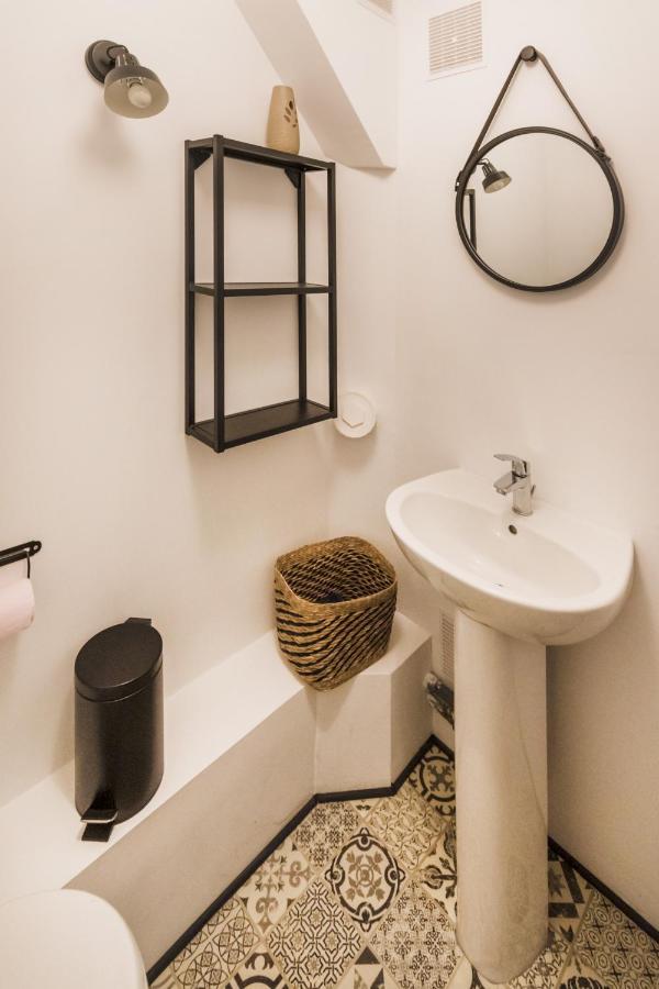 Studio Hyeres Medieval Apartment ภายนอก รูปภาพ