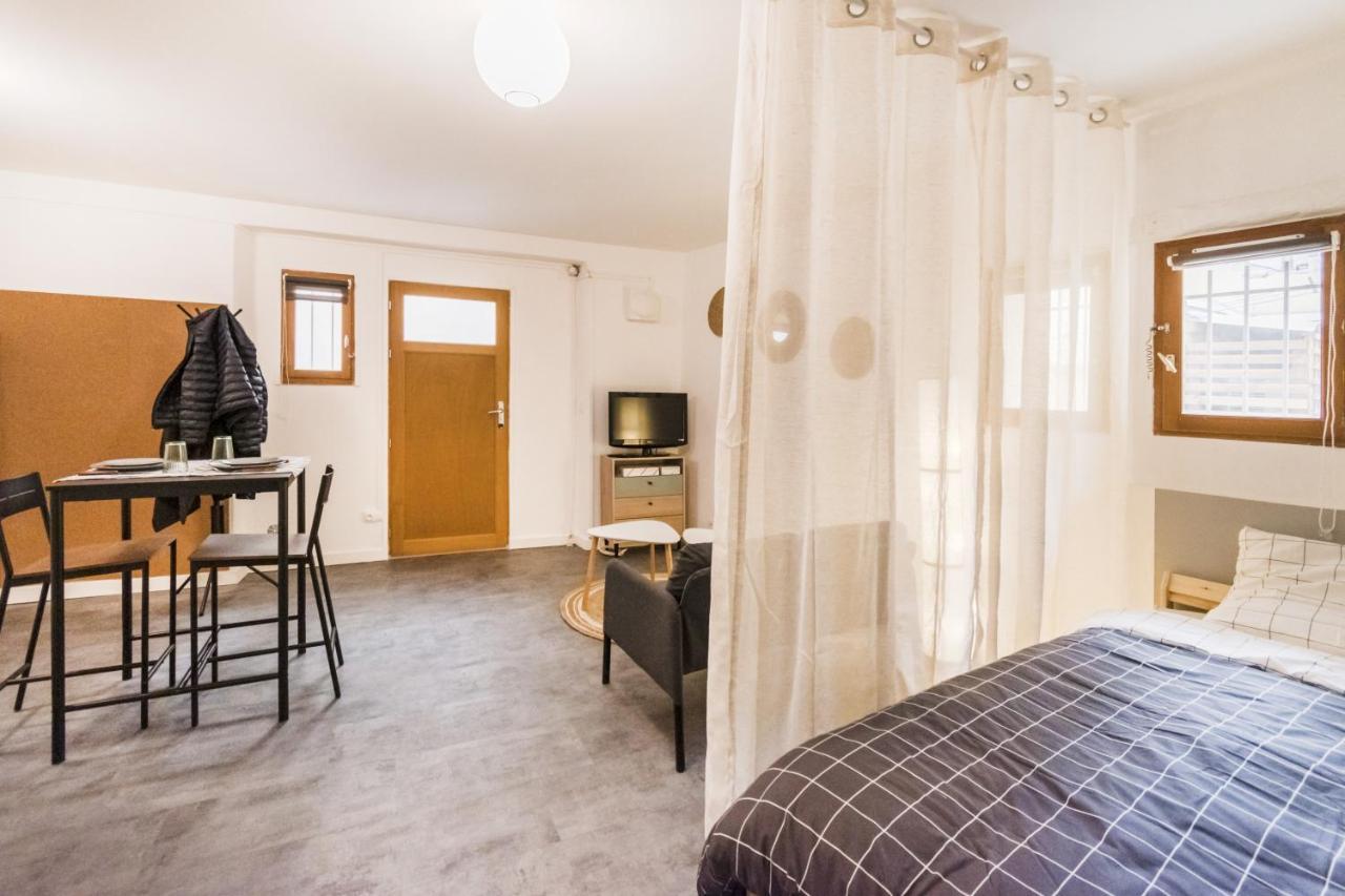 Studio Hyeres Medieval Apartment ภายนอก รูปภาพ