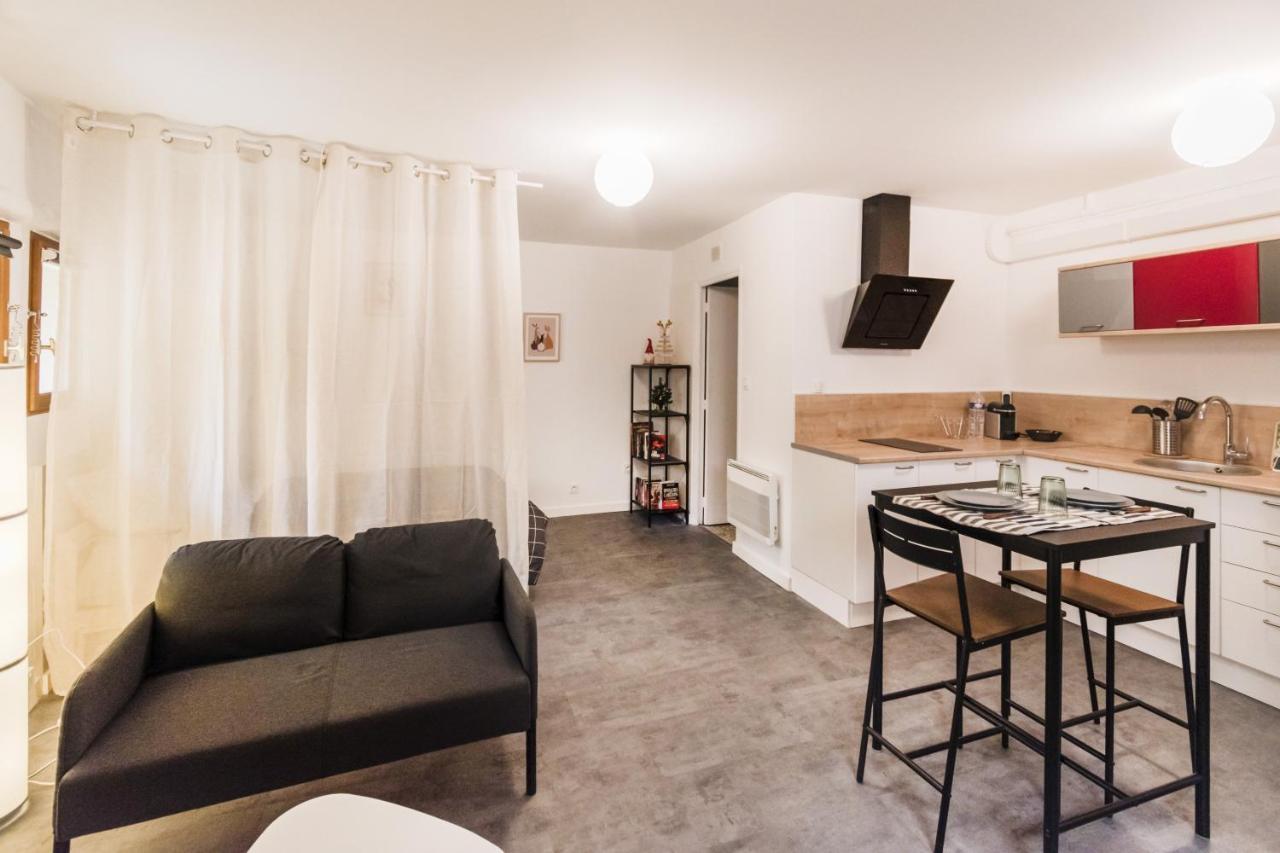 Studio Hyeres Medieval Apartment ภายนอก รูปภาพ